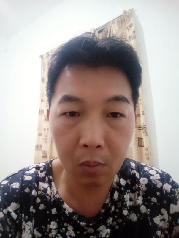 繁华哀伤的第一张照片--宁德相亲服务中心