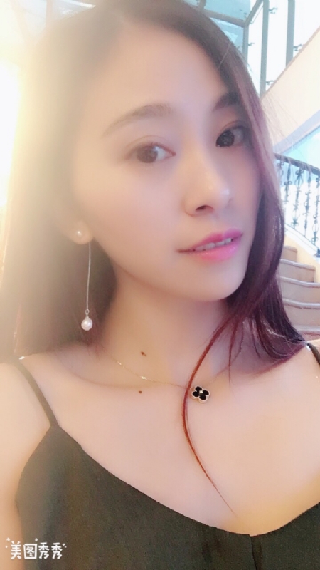 隨風的云的第一张照片--宁德相亲服务中心