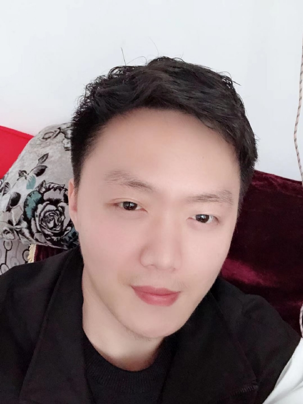 执迷的鲸鱼的第一张照片--宁德相亲服务中心