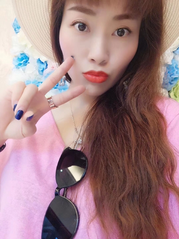 晴子的第一张照片--宁德相亲服务中心