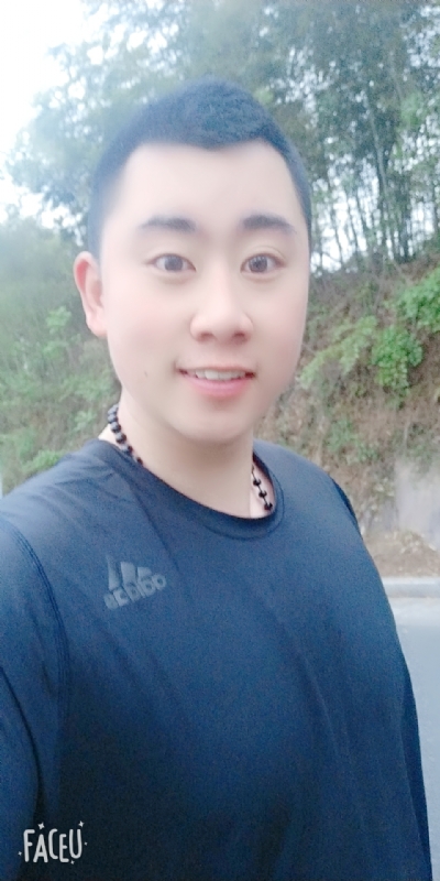 帅小伙的第一张照片--宁德相亲服务中心