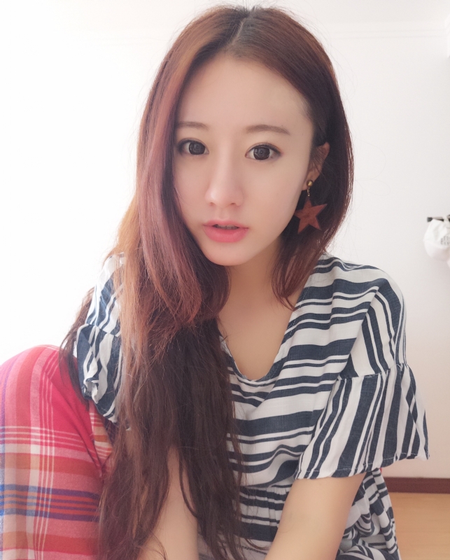 没有故事的女同学的第二张照片--宁德相亲服务中心