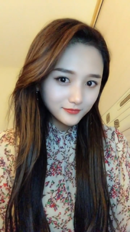 淡然一笑的第一张照片--宁德相亲服务中心