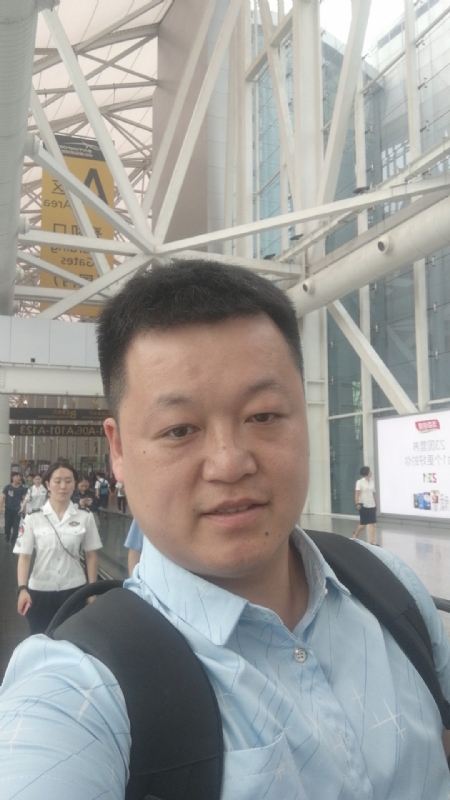 枫叶的第一张照片--宁德相亲服务中心