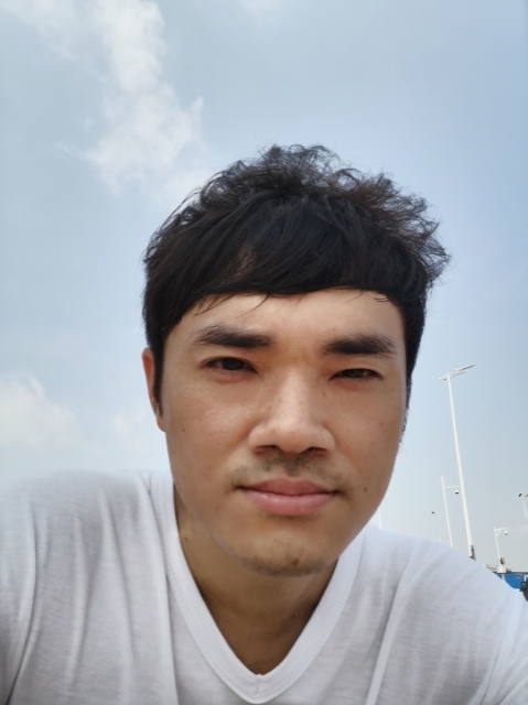 老实人的第一张照片--宁德相亲服务中心