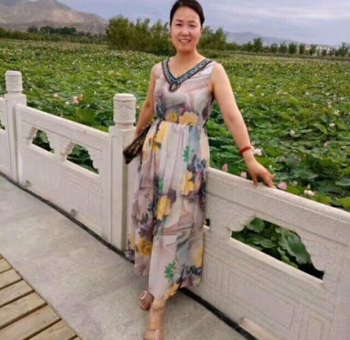 红叶的第一张照片--宁德相亲服务中心