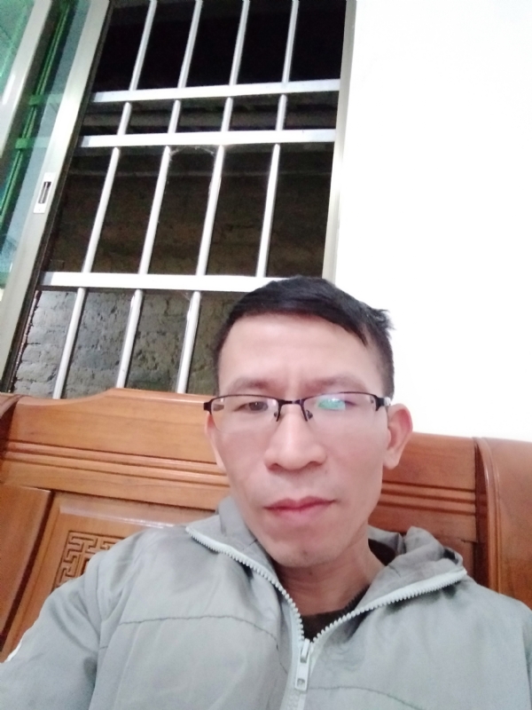 奋斗的第一张照片--宁德相亲服务中心