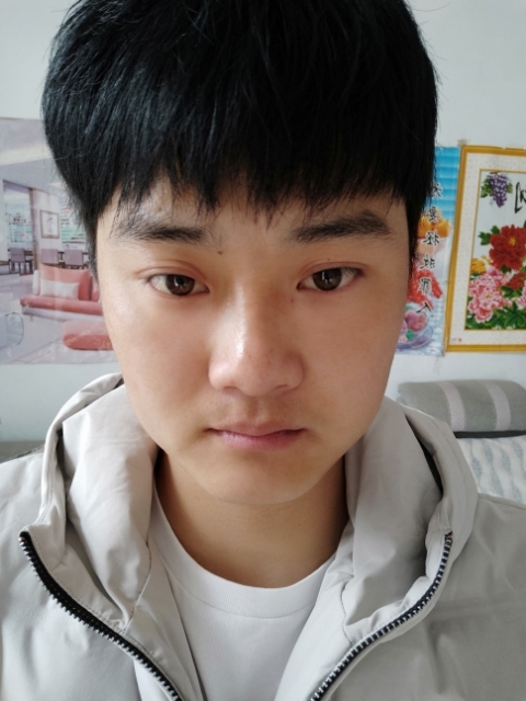偏丶执的第二张照片--宁德相亲服务中心