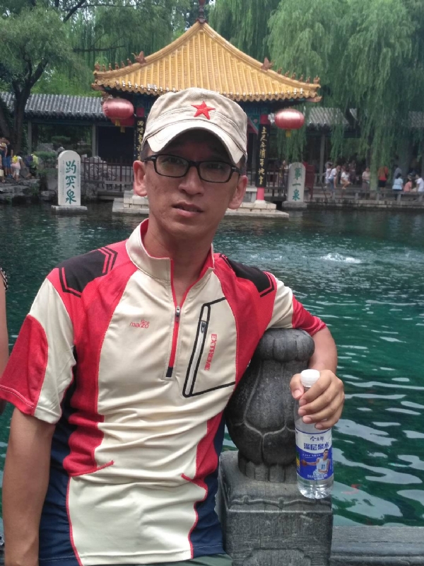晓峰的第一张照片--宁德相亲服务中心