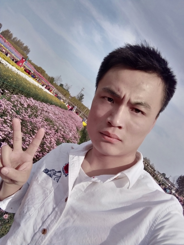 心碎无痕的第二张照片--宁德相亲服务中心