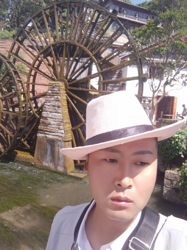 曲靖相亲的第一张照片--宁德相亲服务中心