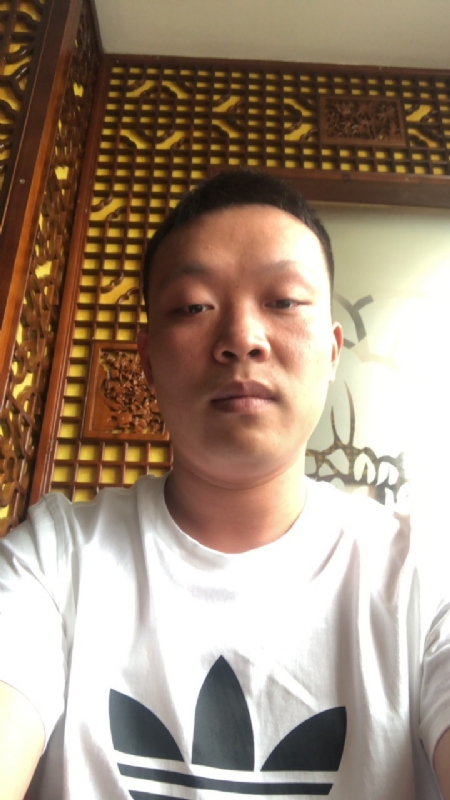 唐子龙的第一张照片--宁德相亲服务中心