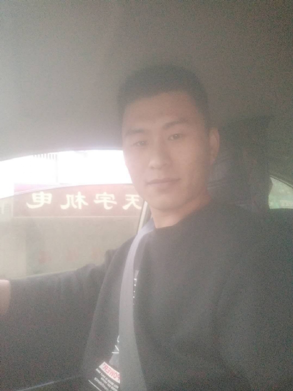 老鼠爱上猫的第一张照片--宁德相亲服务中心