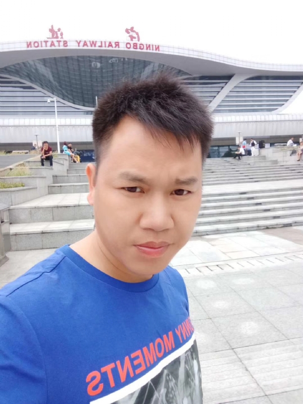 笑对人生的第一张照片--宁德相亲服务中心