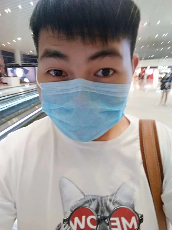 咔咔一顿的第一张照片--宁德相亲服务中心