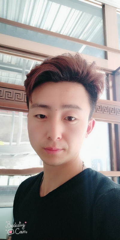 拼命微笑的第二张照片--宁德相亲服务中心