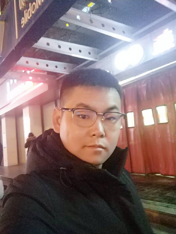 杜跃龙的第二张照片--宁德相亲服务中心