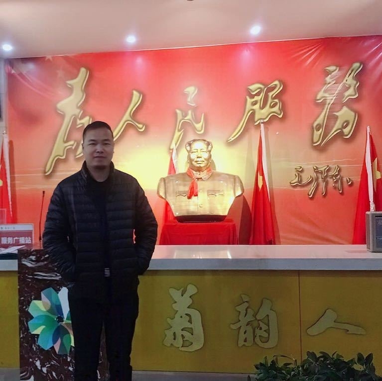 哥币老罗的第一张照片--宁德相亲服务中心