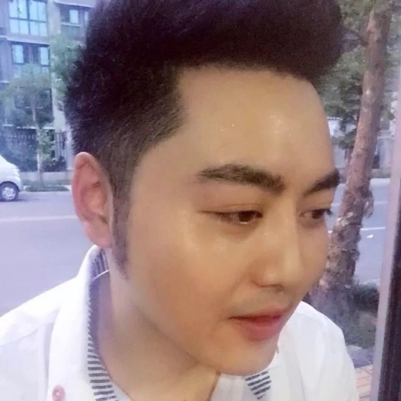 加油吧少年的第一张照片--宁德相亲服务中心