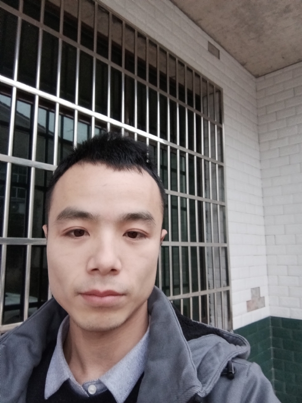 笑得那么开心的第三张照片--宁德相亲服务中心