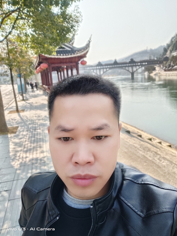啊锦的第一张照片--宁德相亲服务中心