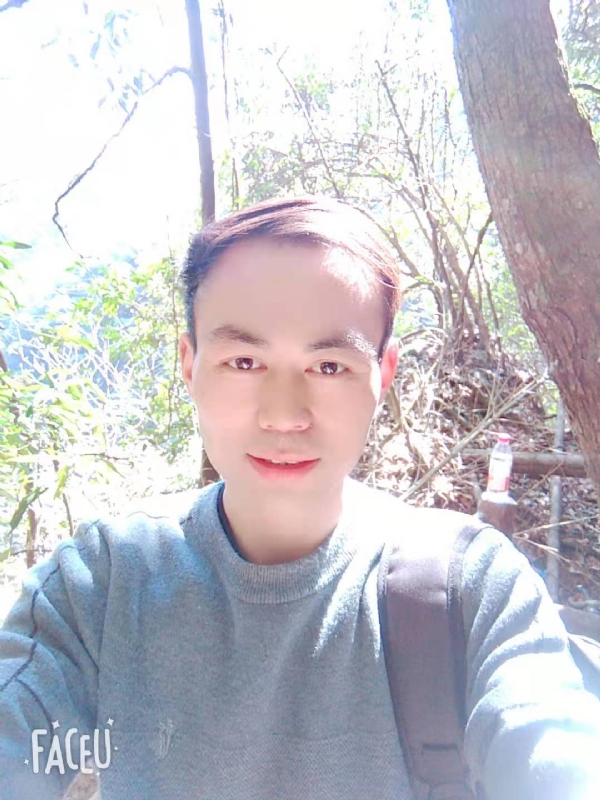 阿龙的第一张照片--宁德相亲服务中心