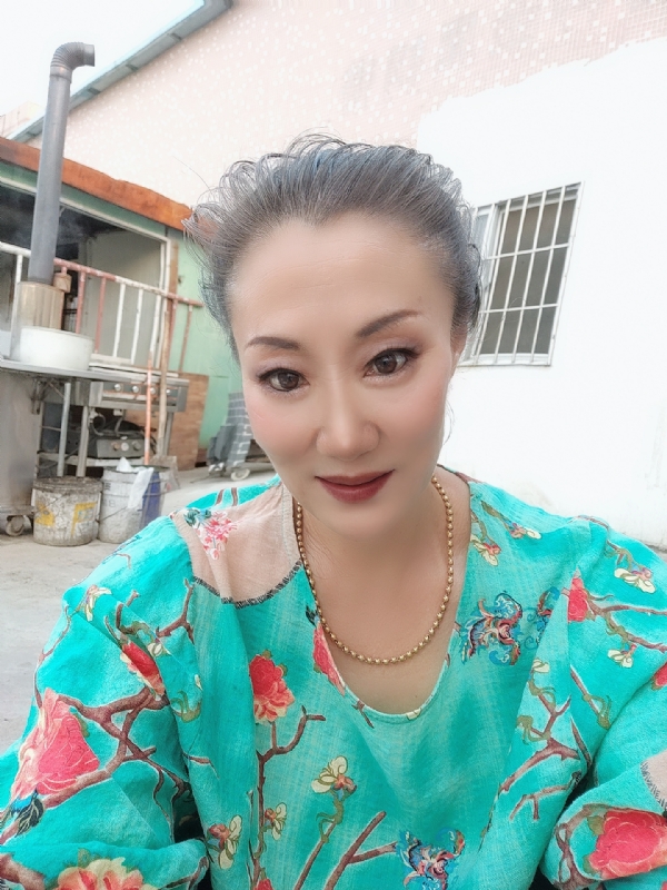 燕子的第三张照片--宁德相亲服务中心