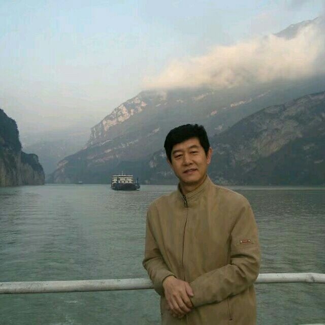 优秀善良1.78的第一张照片--宁德相亲服务中心