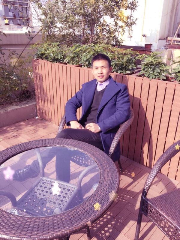 哥哥的第一张照片--宁德相亲服务中心