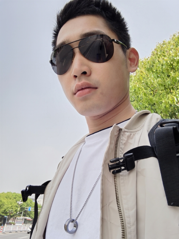 残花落陌,的第一张照片--宁德相亲服务中心