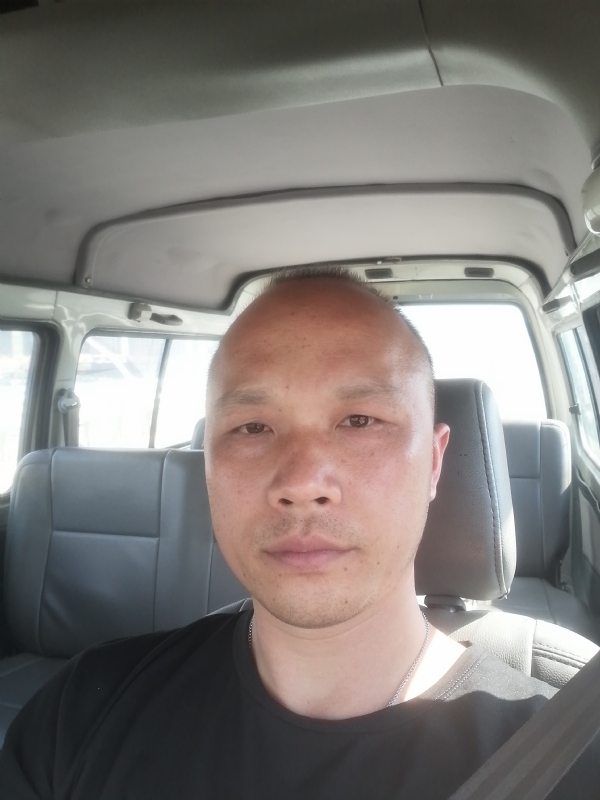 新旺丁的第一张照片--宁德相亲服务中心