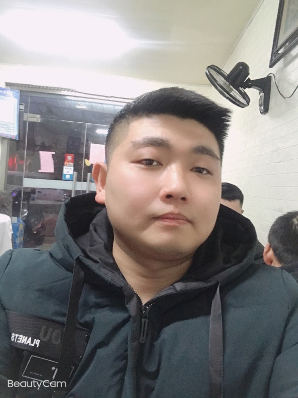 回忆是个小孩的第一张照片--宁德相亲服务中心