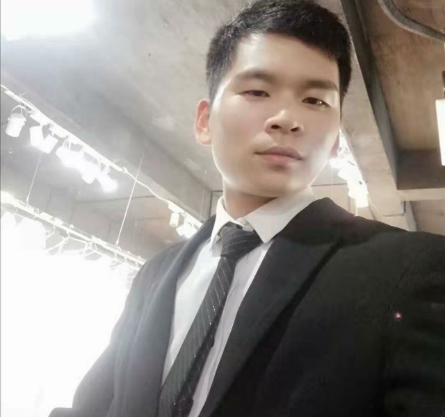 凌晨三点三分的第二张照片--宁德相亲服务中心