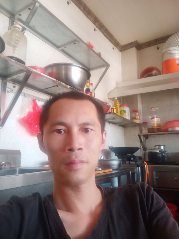 生活还在继续的第一张照片--宁德相亲服务中心