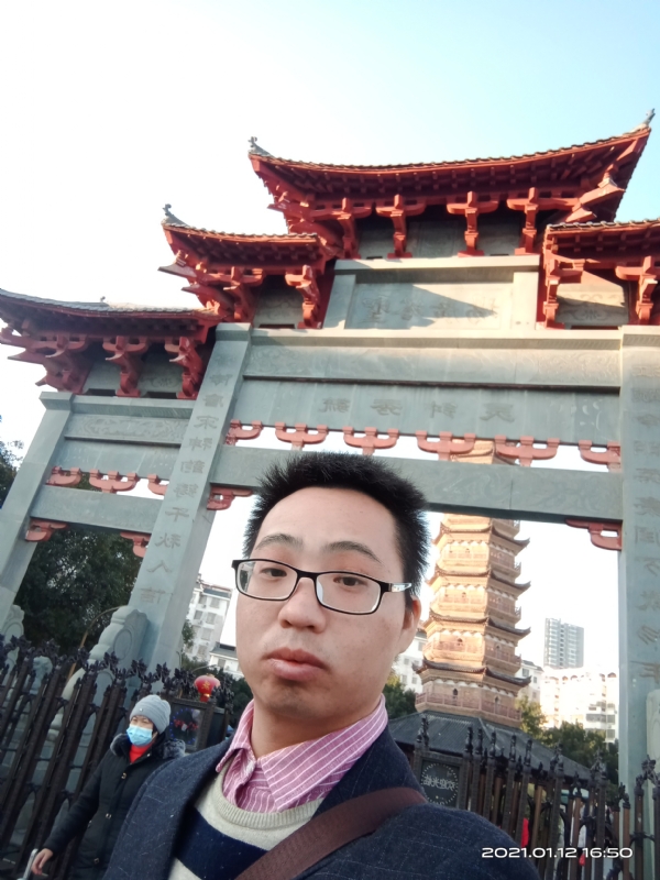 碧血丹心的第一张照片--宁德相亲服务中心