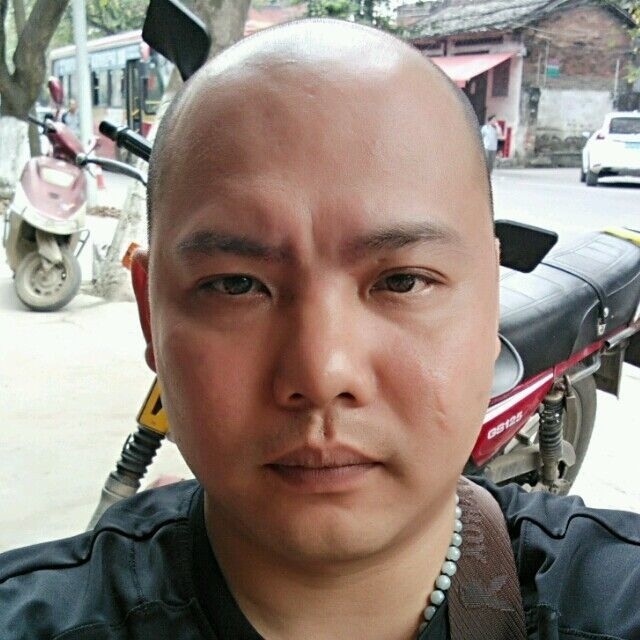 开心就好的第一张照片--宁德相亲服务中心