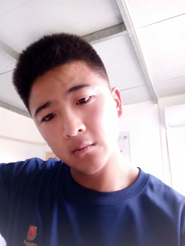 脸红相遇的第一张照片--宁德相亲服务中心