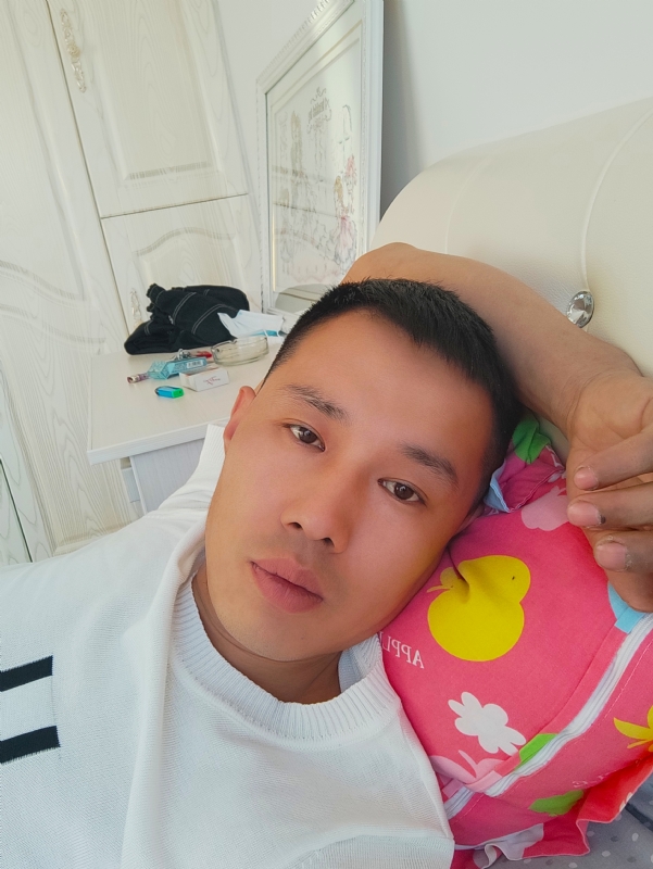 一个人的第一张照片--宁德相亲服务中心