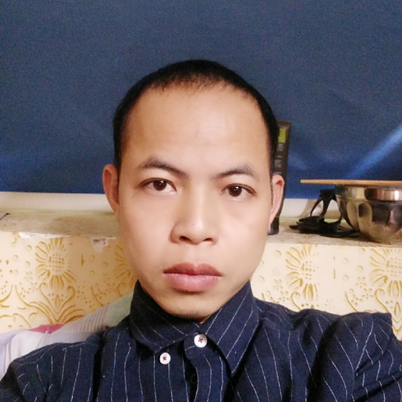 男儿当自强的第一张照片--宁德相亲服务中心