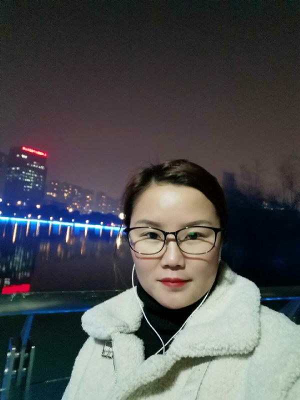 小英的第一张照片--宁德相亲服务中心