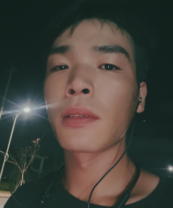 满船清梦压星河的第一张照片--宁德相亲服务中心