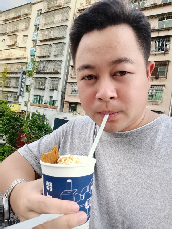 K金o的第一张照片--宁德相亲服务中心