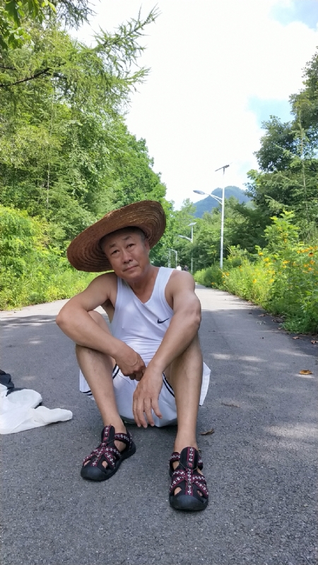 真诚寻伴的第一张照片--宁德相亲服务中心