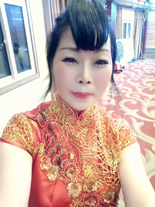 冰雪的第一张照片--宁德相亲服务中心