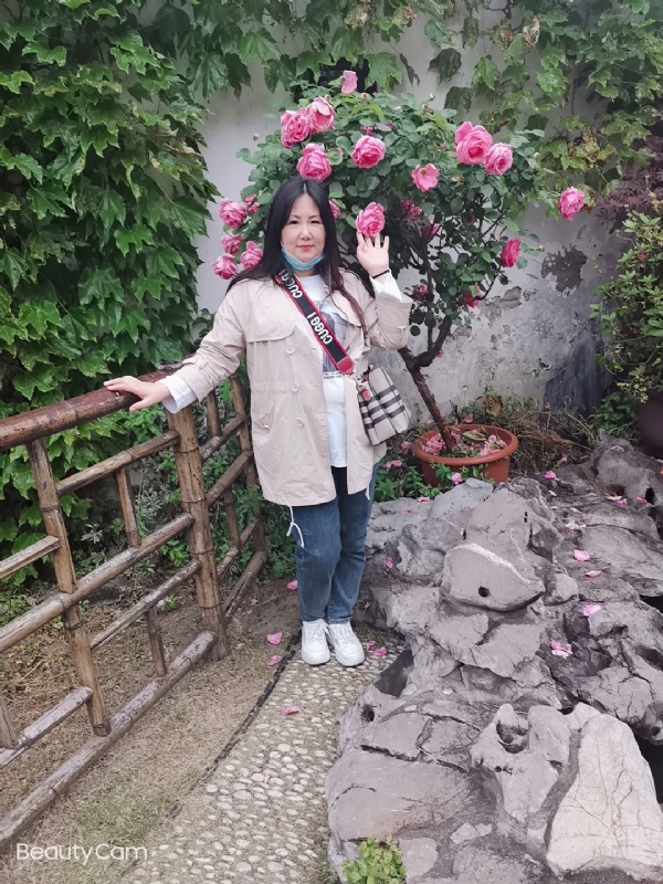 乖乖一女的第三张照片--宁德相亲服务中心