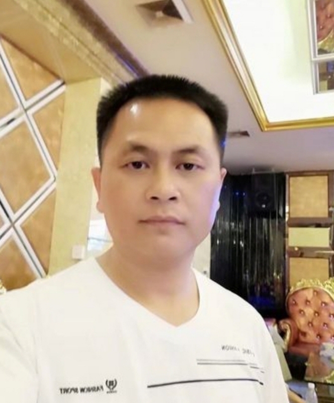 小梁的第二张照片--宁德相亲服务中心