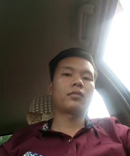 单亲爸爸的第一张照片--宁德相亲服务中心