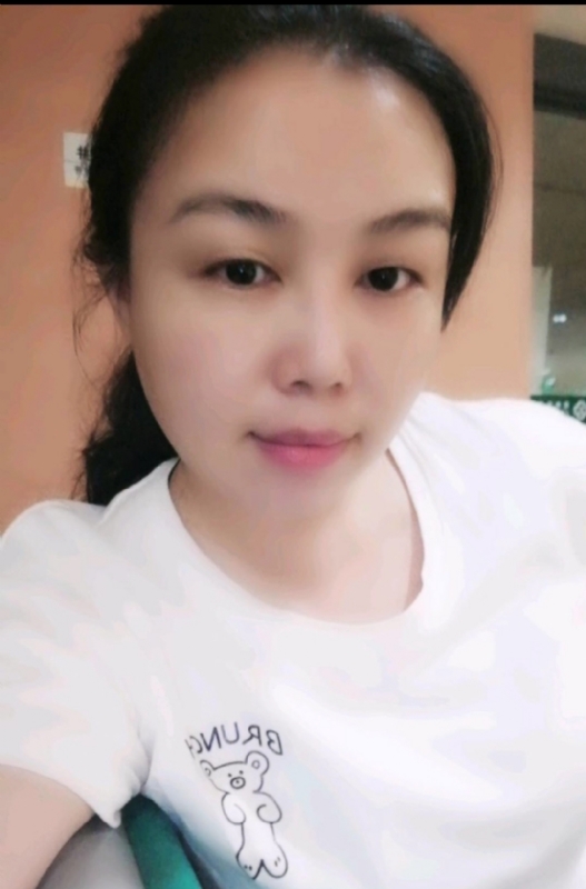 淡淡的云的第一张照片--宁德相亲服务中心