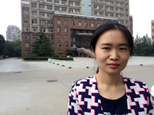 女儿征婚的第一张照片--宁德相亲服务中心