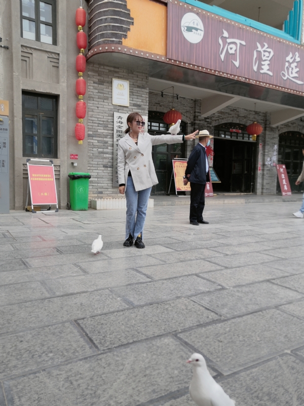 艳艳的第一张照片--宁德相亲服务中心